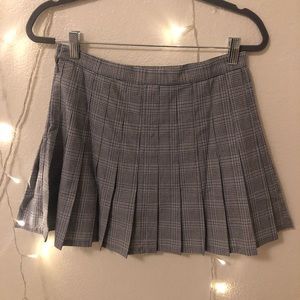 Pleated plaid skirt